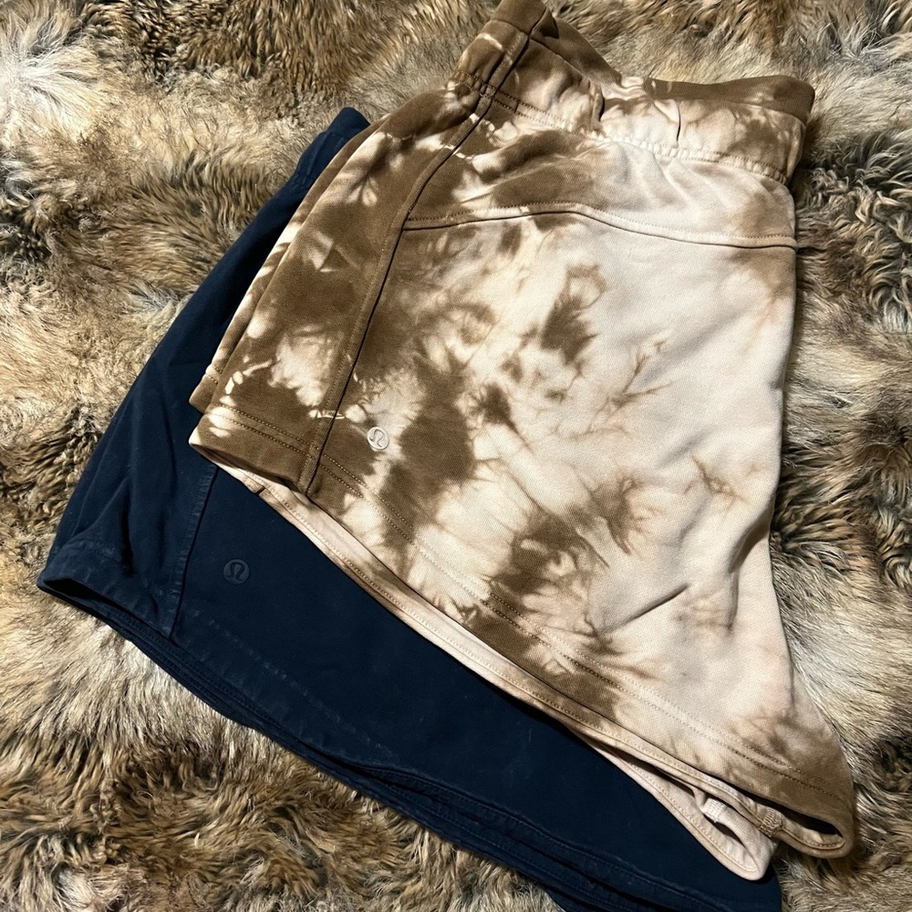 lululemon athletica Tie-Dye and Navy Women Shorts